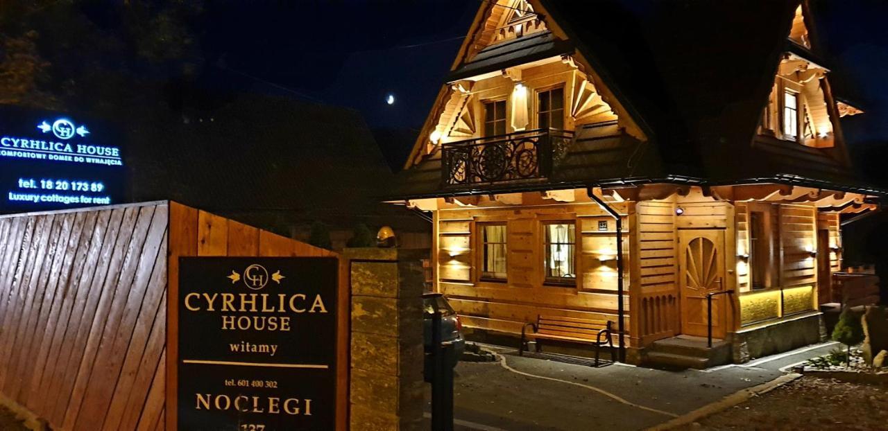 Cyrhlica House Chalet
