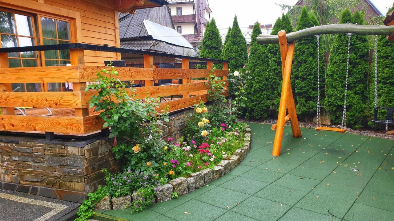 Chalet Cyrhlica House