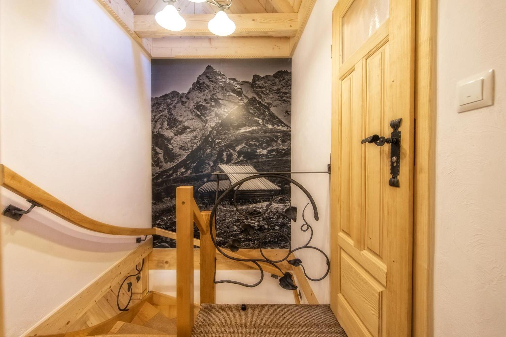 Chalet Cyrhlica House *