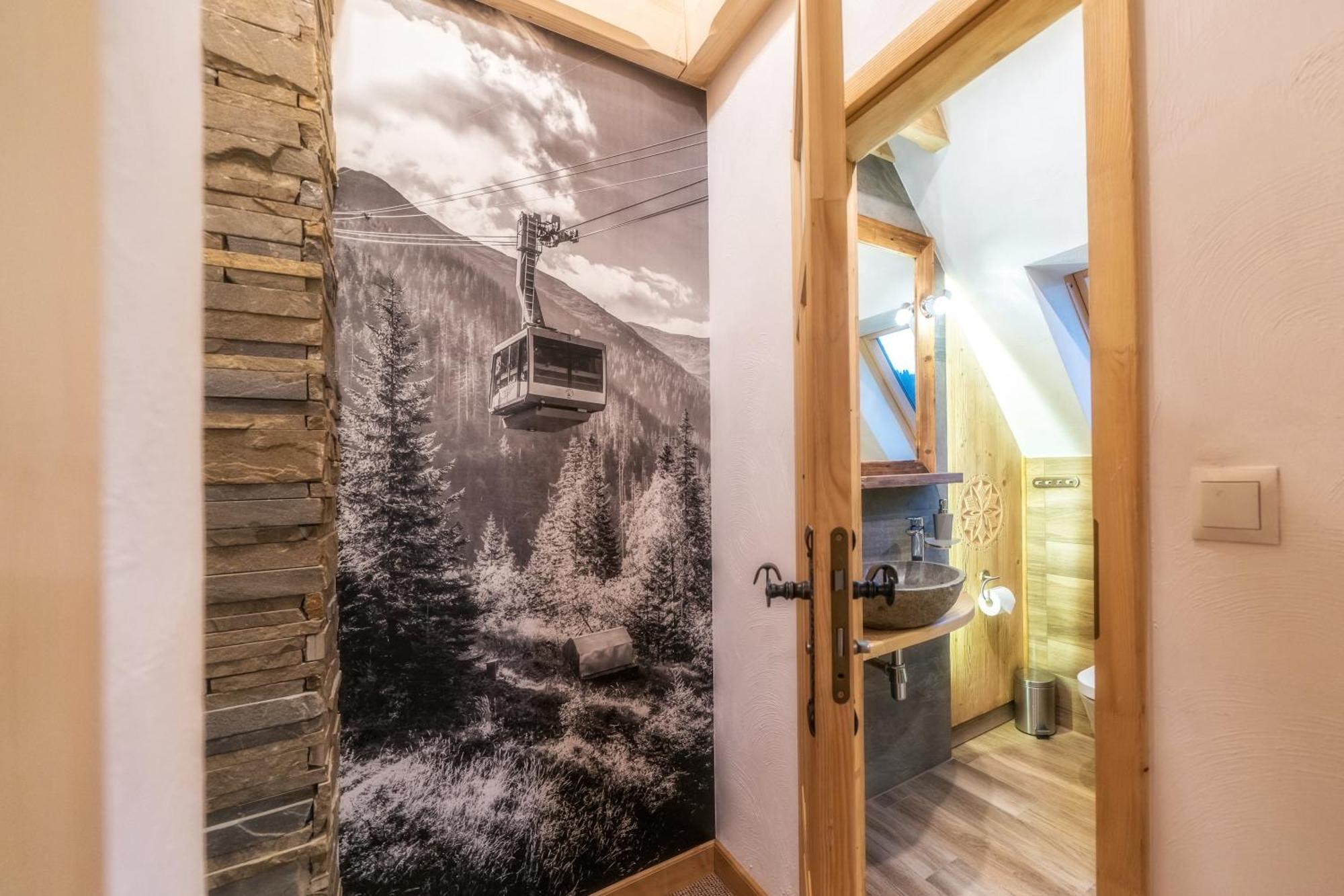 Chalet Cyrhlica House *